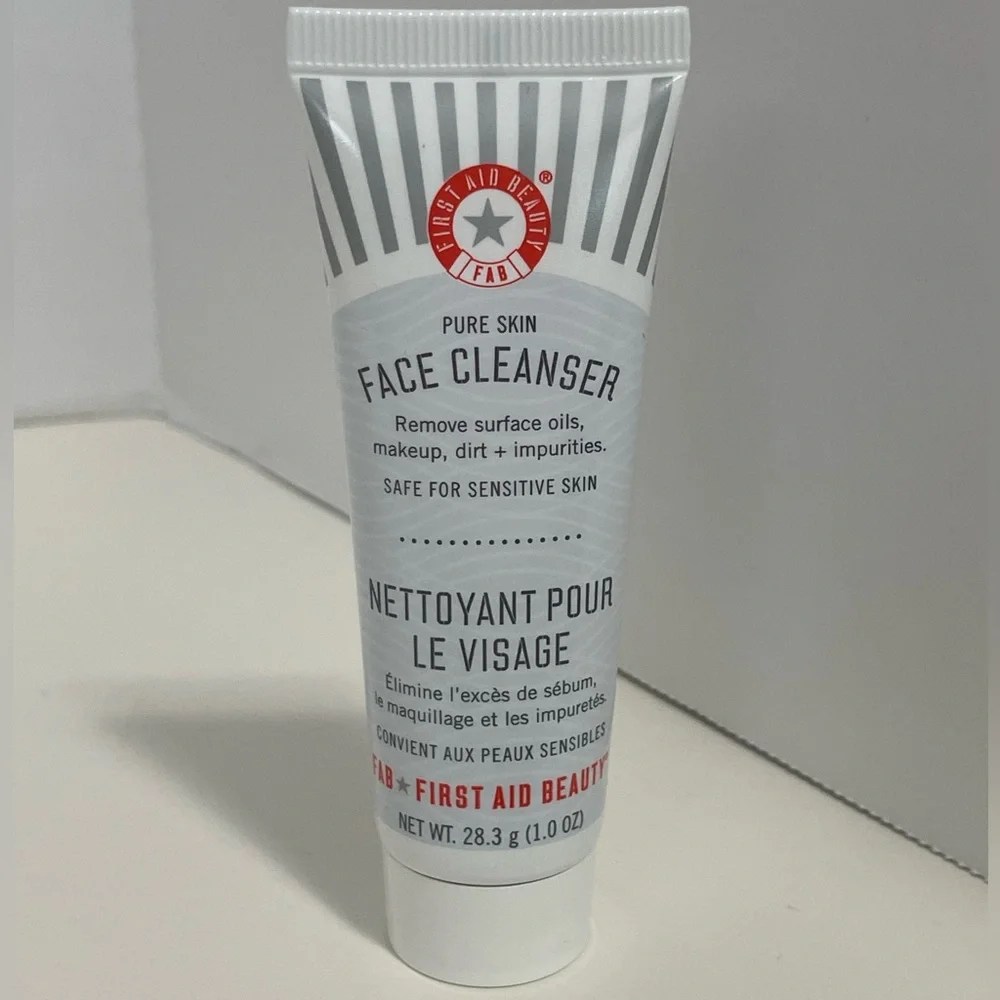FAB First Aid Beauty Gentle Cleansing Face Cleanser Fragrance-Free Pure Skin